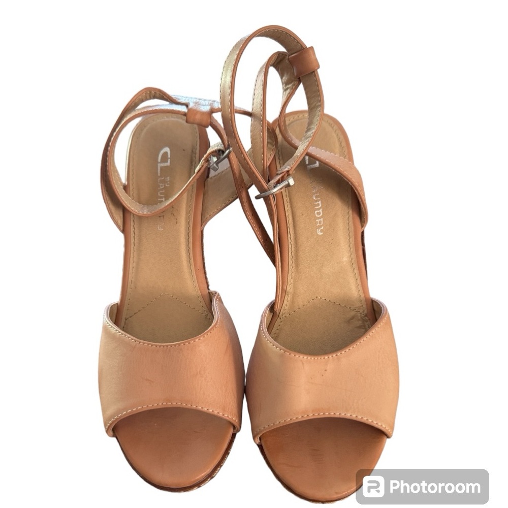 Chinese Laundry Wedge Sandals